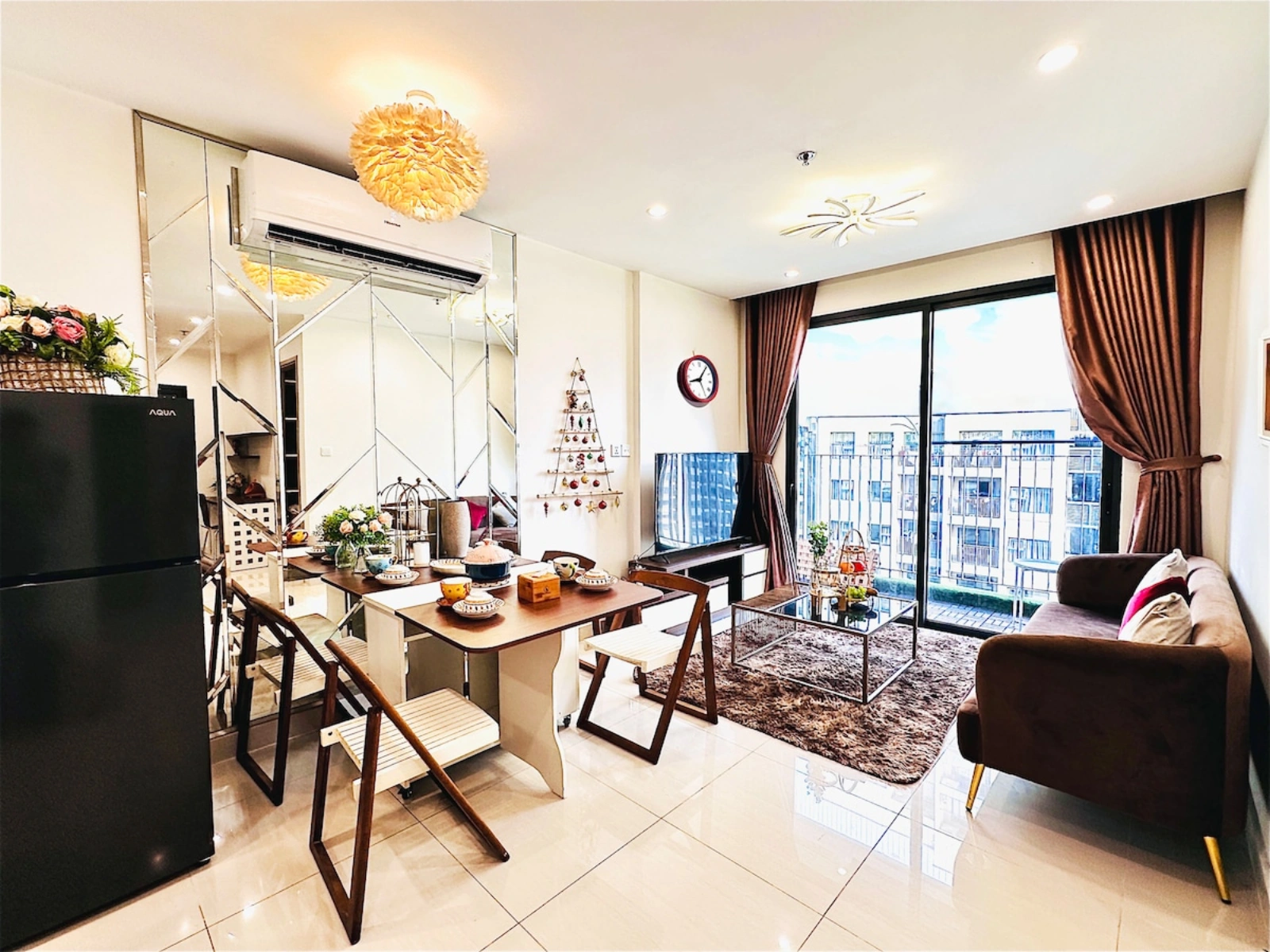 Armin Homes Căn hộ 2 Phòng ngủ Vinhomes OCP