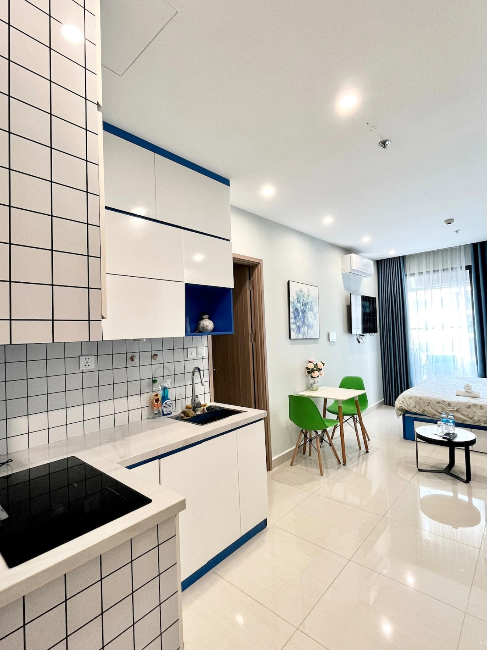 Căn hộ dich vụ - Zhomestay - Vinhomes Smartcity