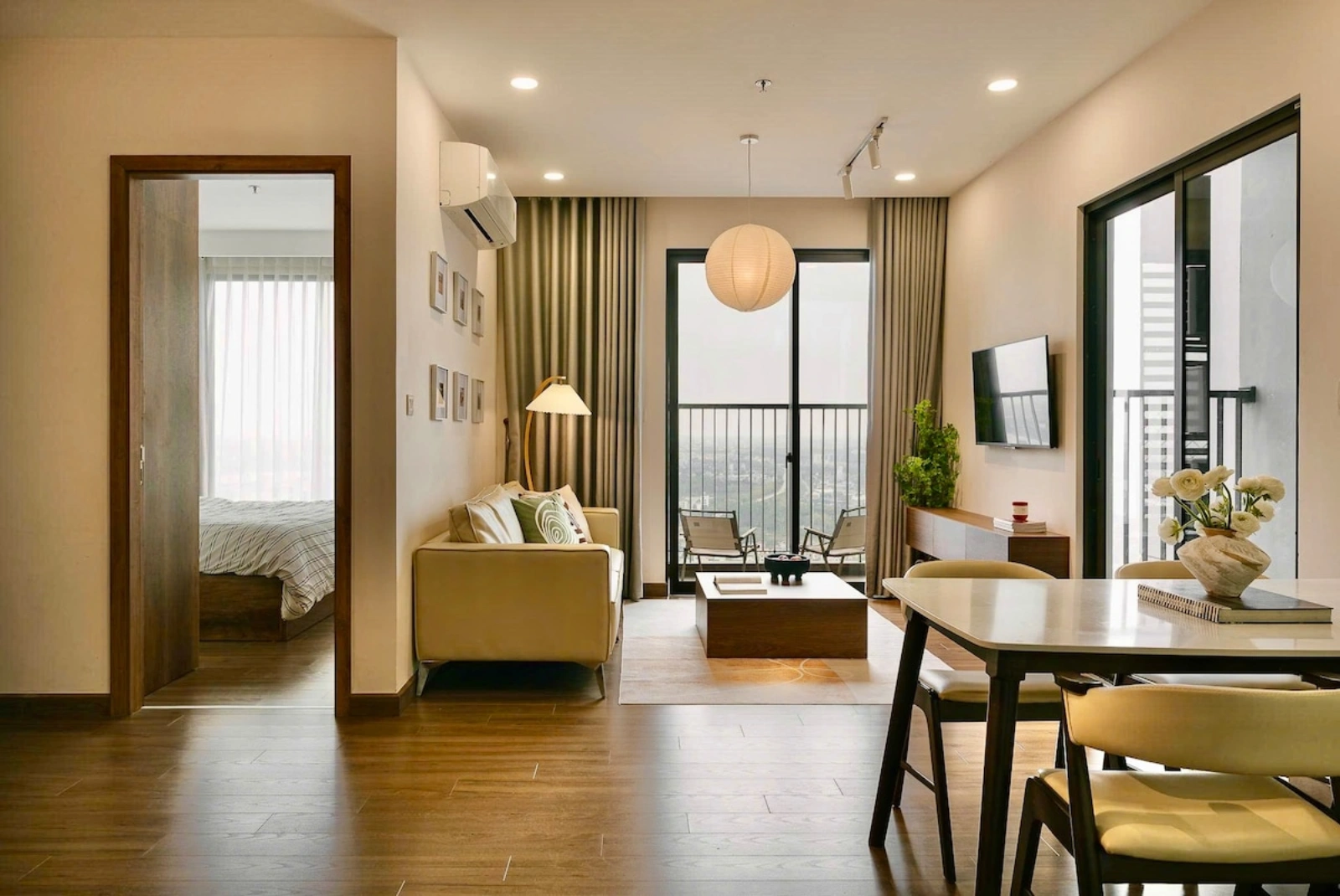 Flow Living 2BRs | Không gian làm việc| Ecopark