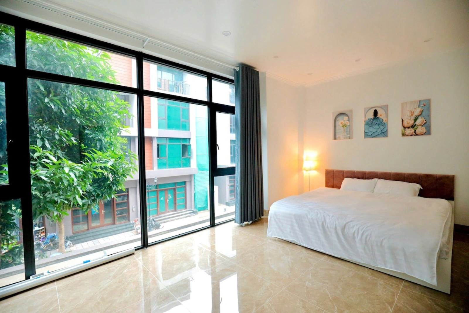 Màn Thầu Homestay CS1, tọa lạc tại Phố Biển 13-38