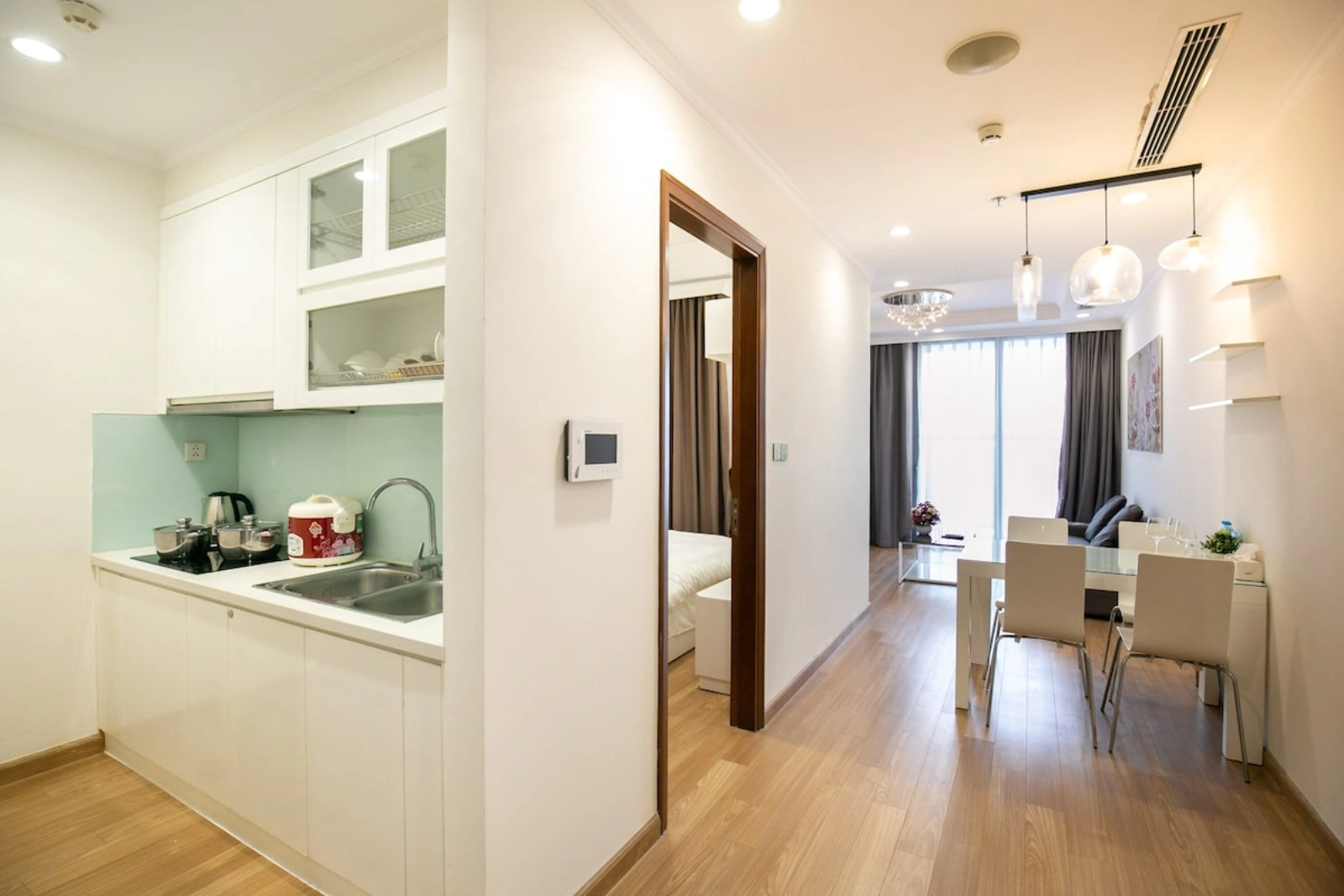 * NHÀ Ở CHO THUÊ* VINHOMES TIMES CITY - 1BR- CĂN HỘ CAO CẤP